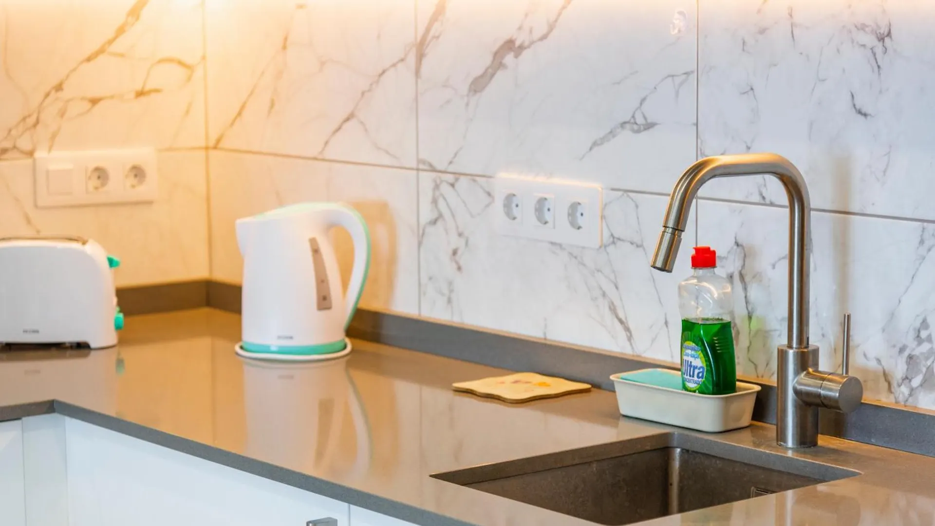 Apartmán Neptuno Ocean View, Beach Line With Pool Puerto de Santiago
